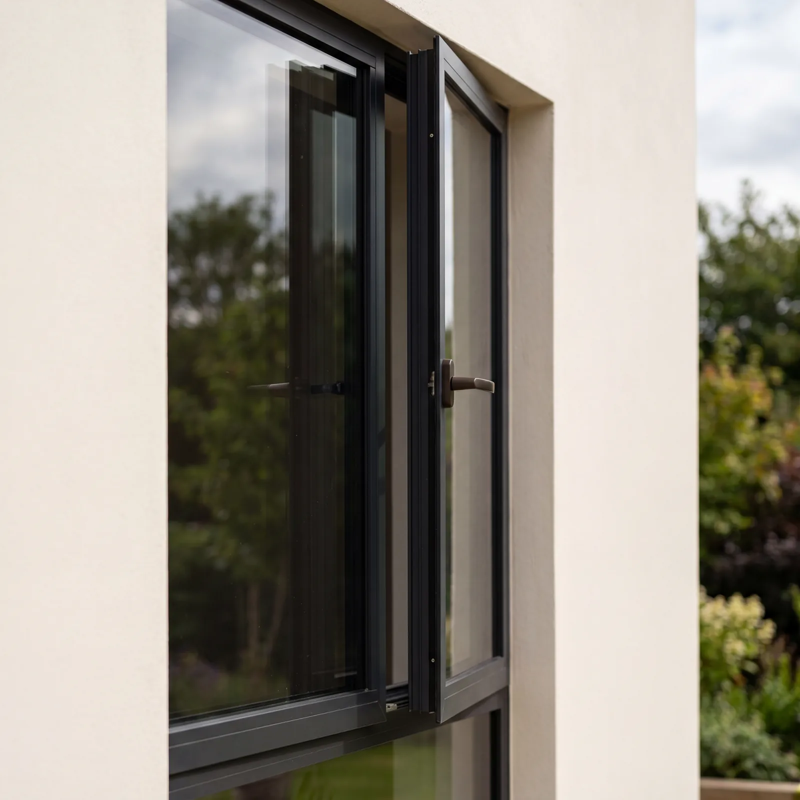 Made-to-measure UPVC windows in Manchester